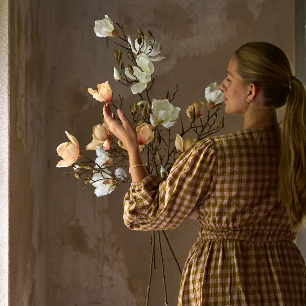 Kunstige blomster - kunstige grene - Mr Plant -4999-31,11 - Magnolia